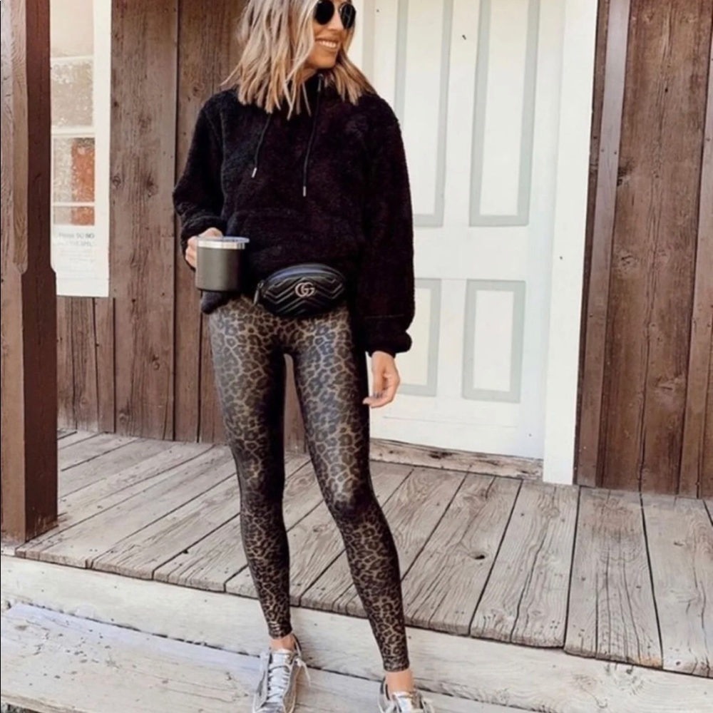NWT Spanx faux leather leggings leopard print M